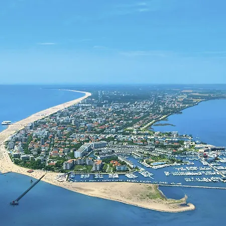 Parco Hemingway-11 By Interhome