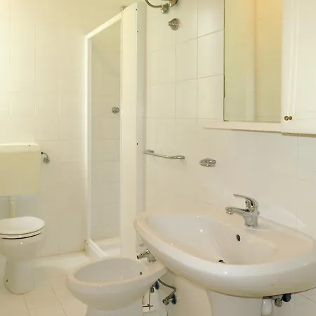 Parco Hemingway-11 By Interhome *